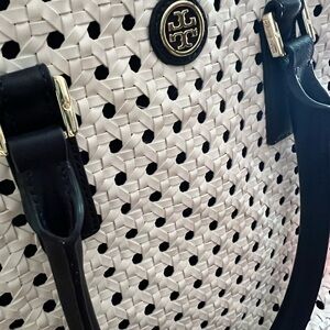Beautiful woven Navy blue and white Tory Burch purse with strap and dust bag